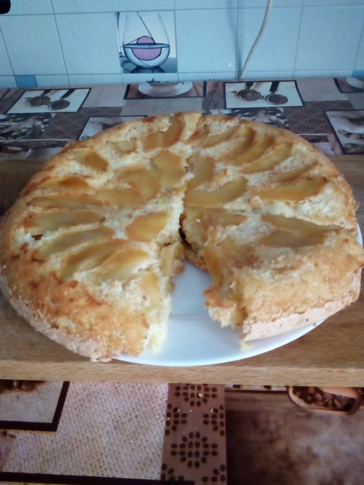 Пироги - Пироги сладкие - Шарлотка с яблоками . © WAKT.RU